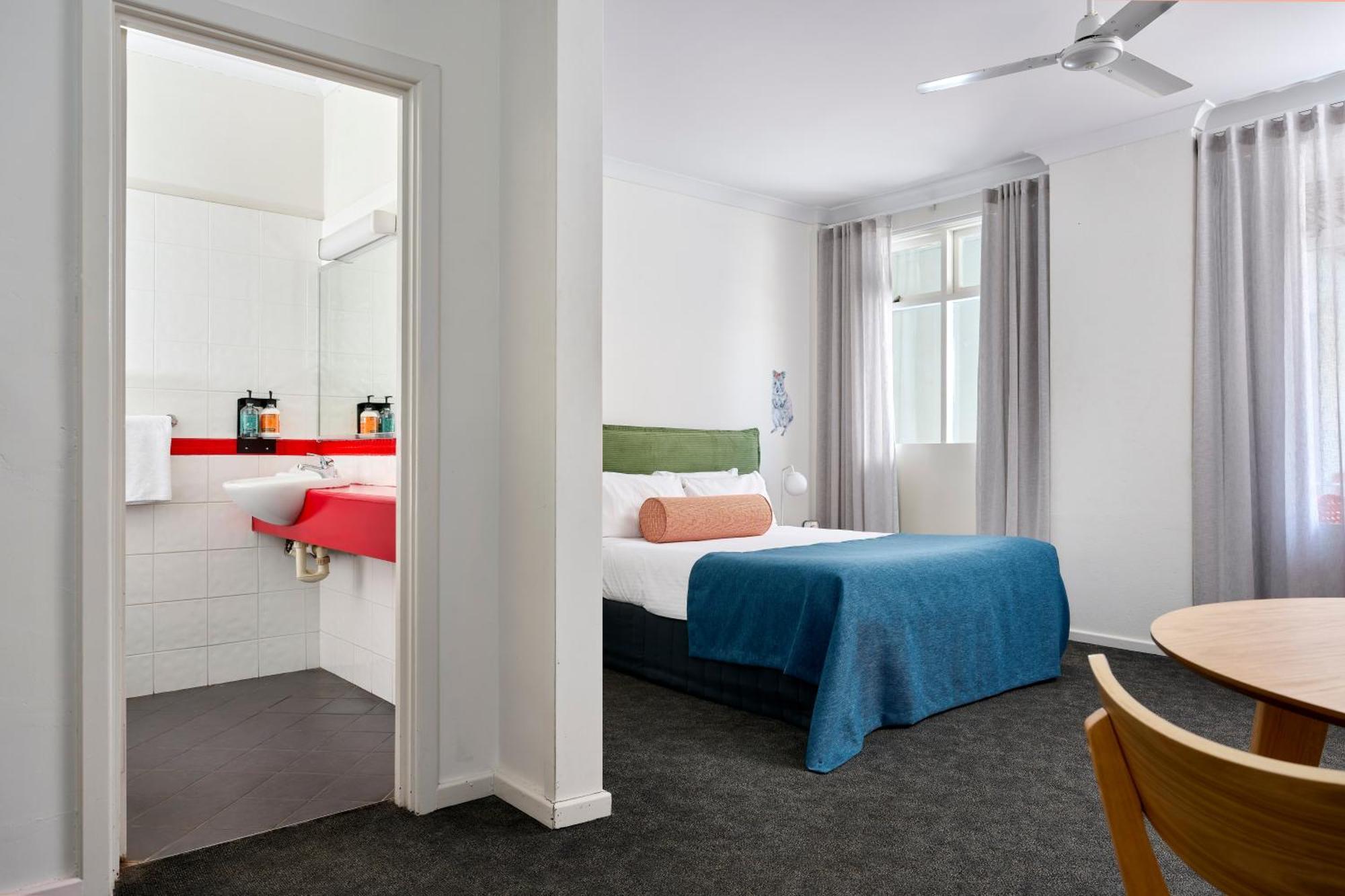Baileys Parkside Motel By Vetroblu Perth Bagian luar foto