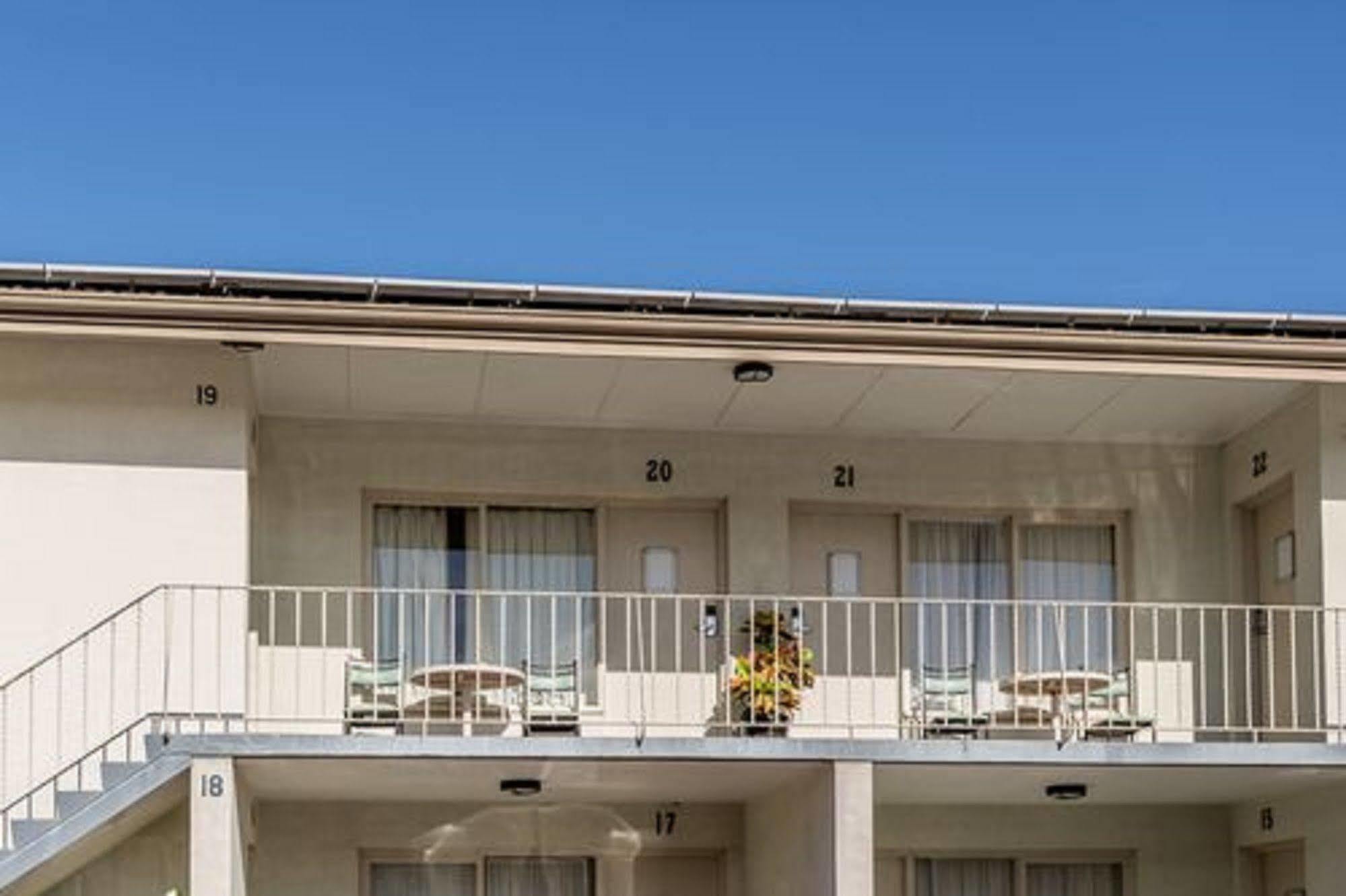 Baileys Parkside Motel By Vetroblu Perth Bagian luar foto