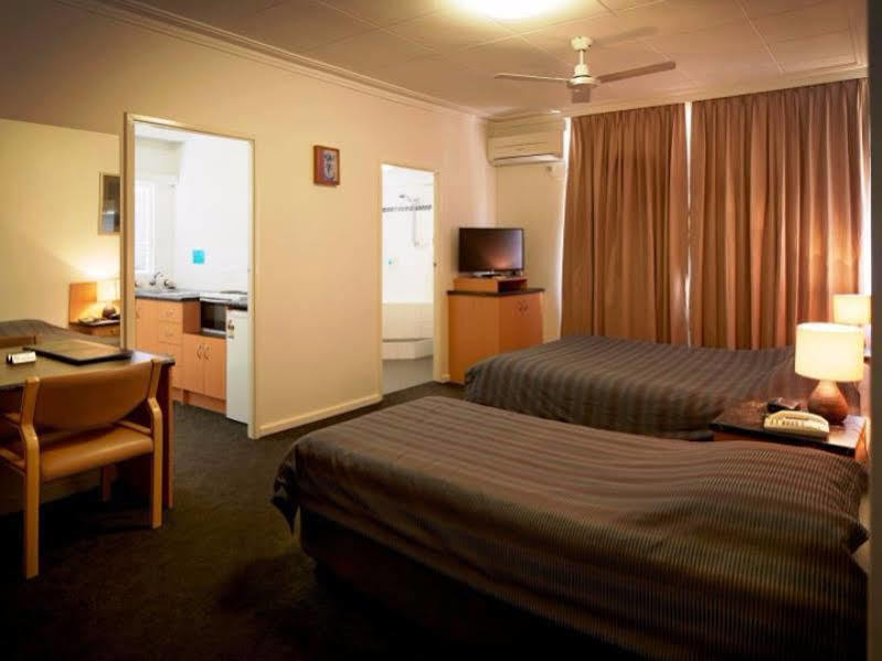 Baileys Parkside Motel By Vetroblu Perth Bagian luar foto